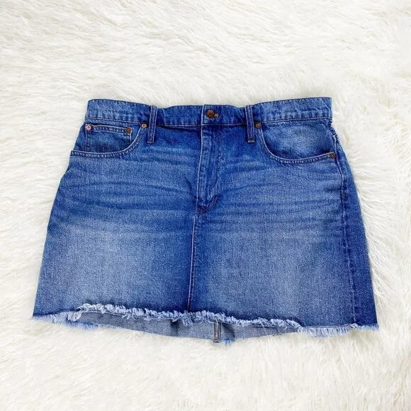 🦋 MADEWELL McCarren Mini Jean Denim Skirt Raw Hem 34 Casual Everyday Y2k