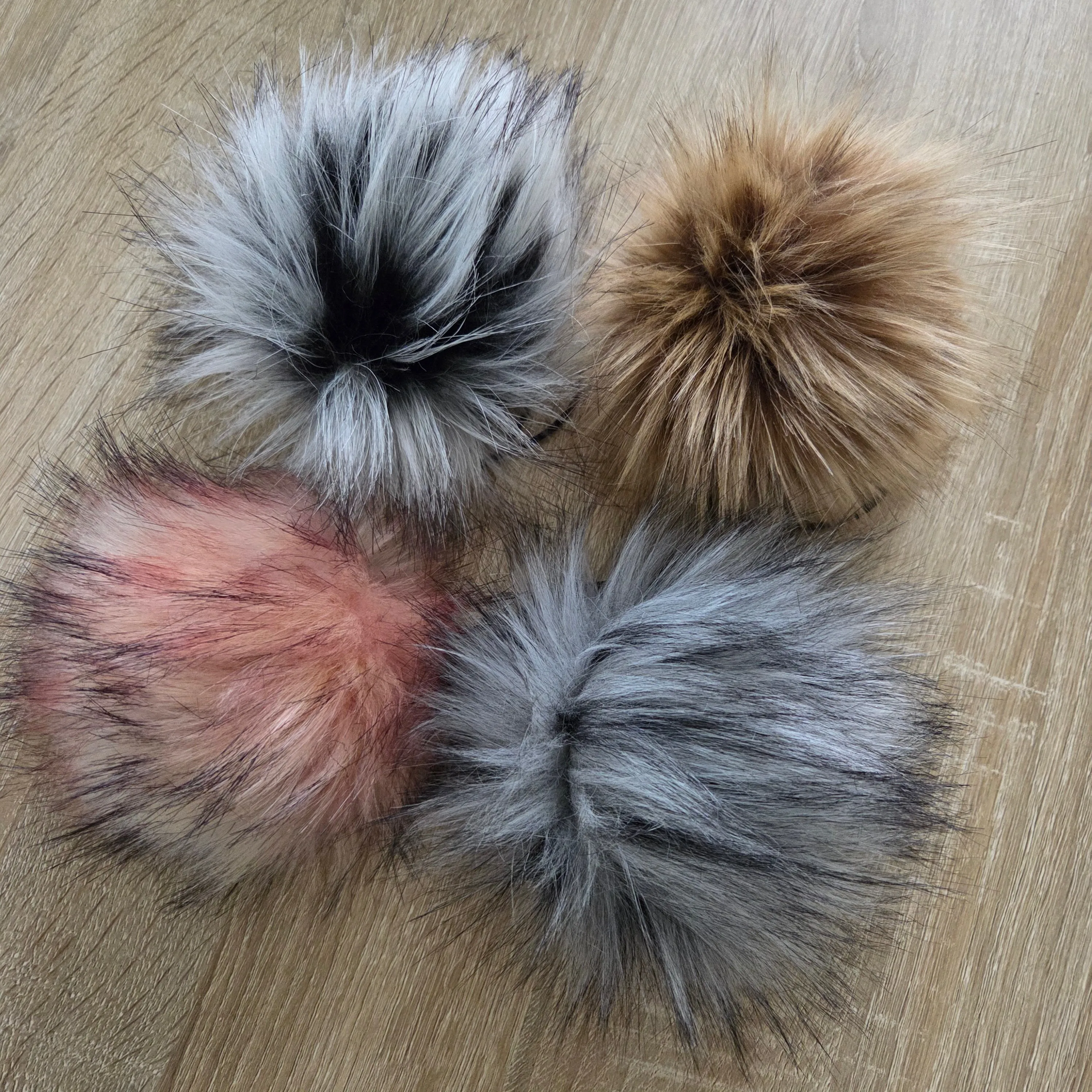 100% Wool Bonnet Style Fitted Hat