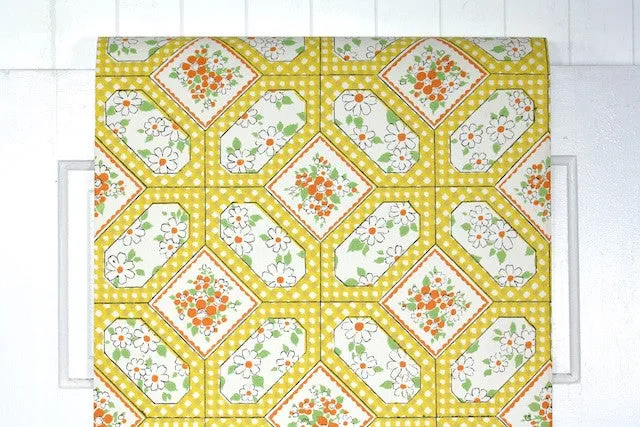 1960s Floral Vintage Wallpaper