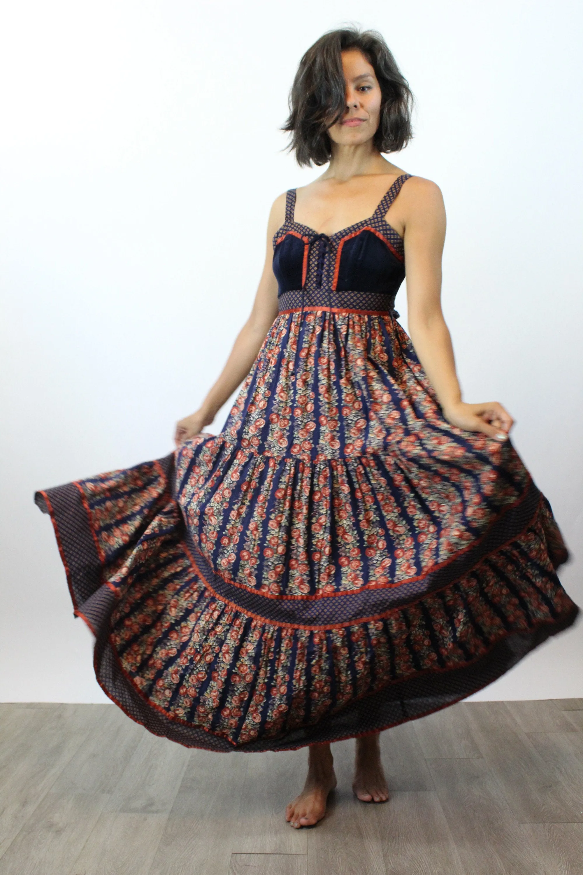 1970s GUNNE SAX cabbage rose corset maxi dress xss | new fall