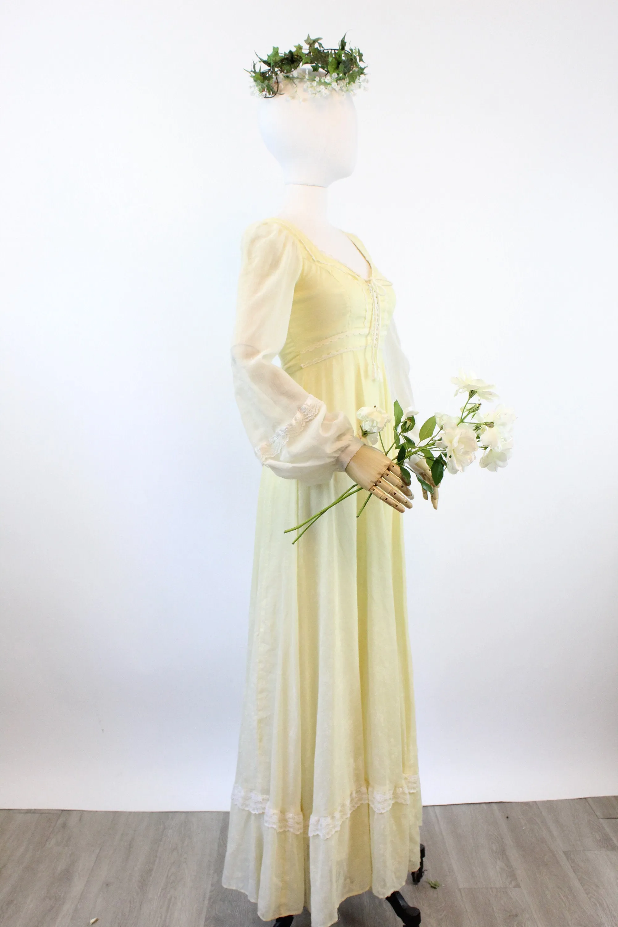 1970s Gunne Sax CORSET yellow floral maxi dress xs | new spring