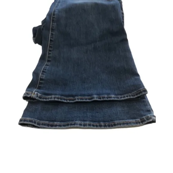 Abercrombie and Fitch The Flare Ultra High Rise jeans size 30/10S Curve love