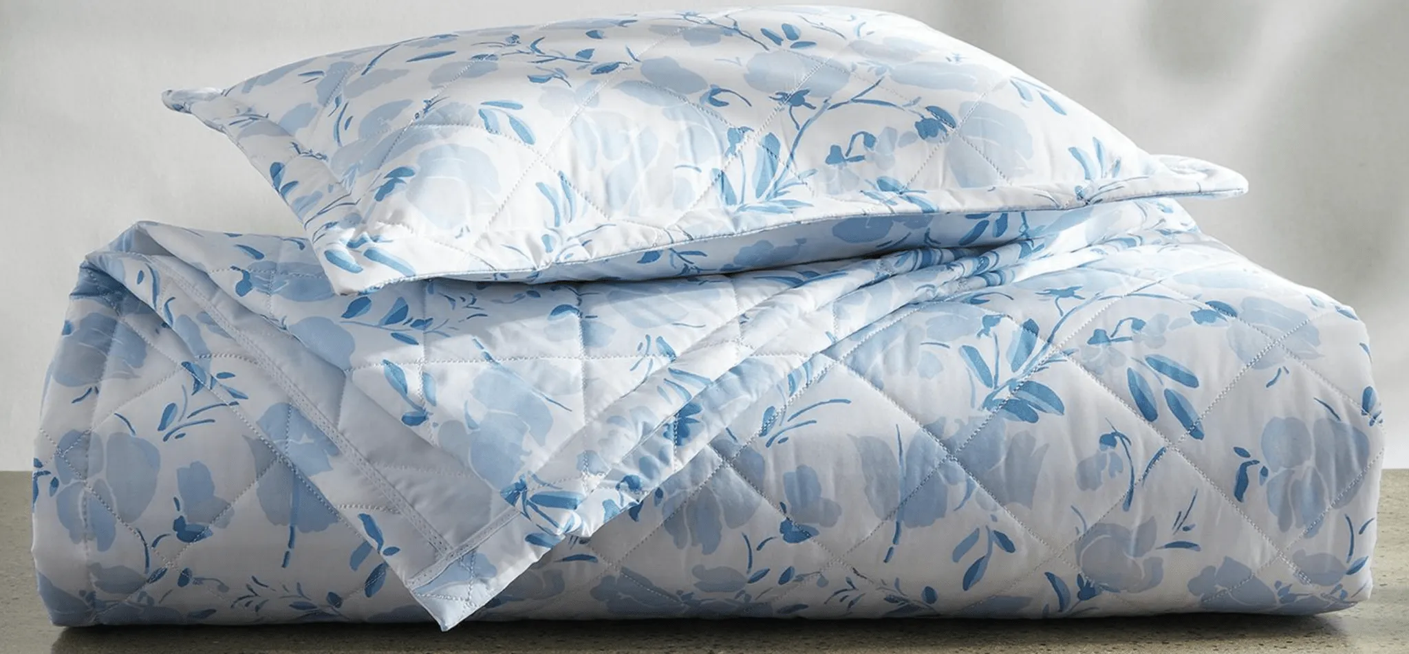 Alexandra Quilt- Sky Blue