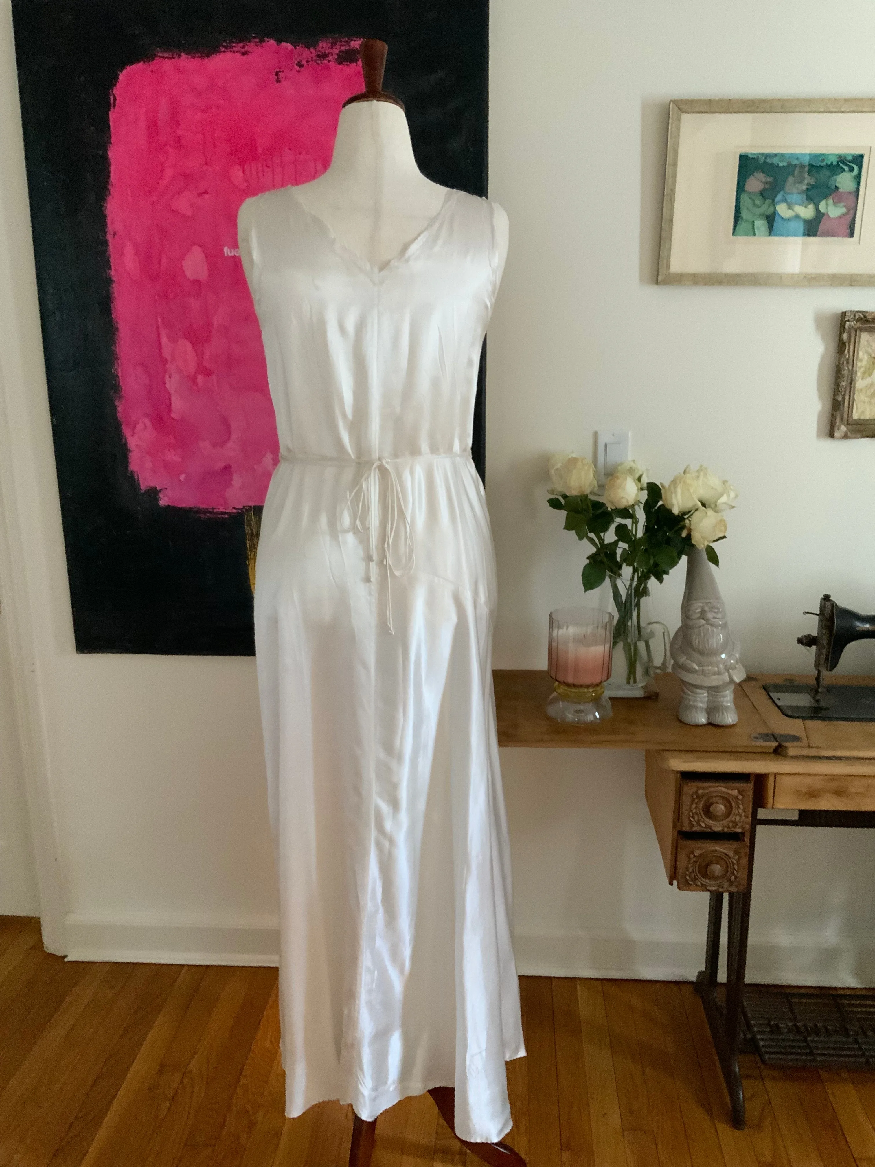 Bridal Nightgown White Satin - 40s - 40I
