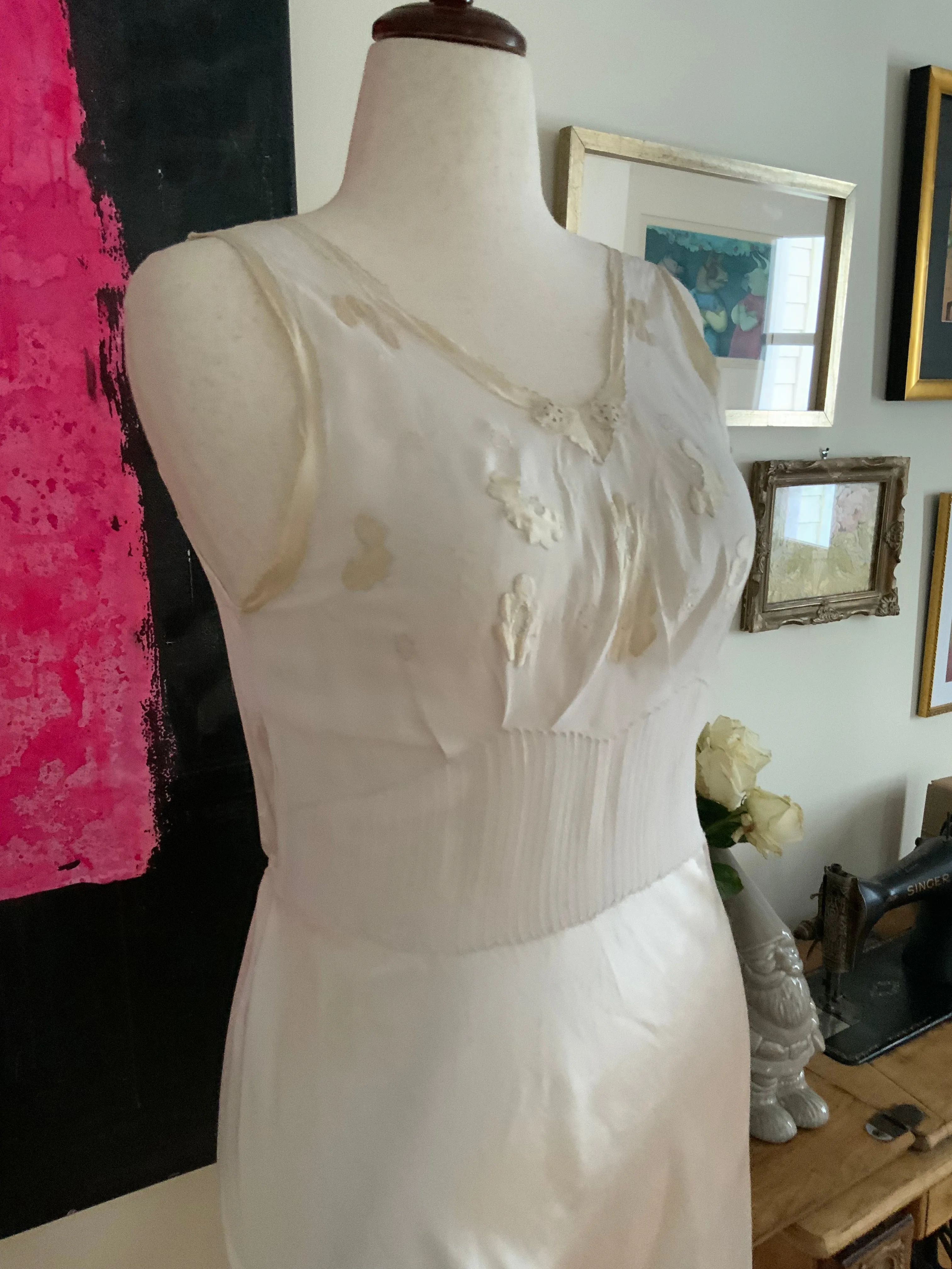 Bridal Nightgown White Satin - 40s - 40I