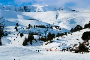 Destination CME - Skiing Event - April 2-5, 2025 - Hospital Medicine Update