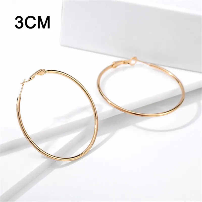 DoreenBeads Fashion Hoop Earrings For Women Based Alloy & Stainless Steel Ear Post Earrings Gold Circle Ring Gift 3cm Dia, 1Pair