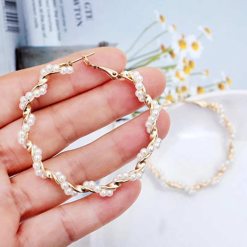 DoreenBeads Fashion Hoop Earrings For Women Based Alloy & Stainless Steel Ear Post Earrings Gold Circle Ring Gift 3cm Dia, 1Pair