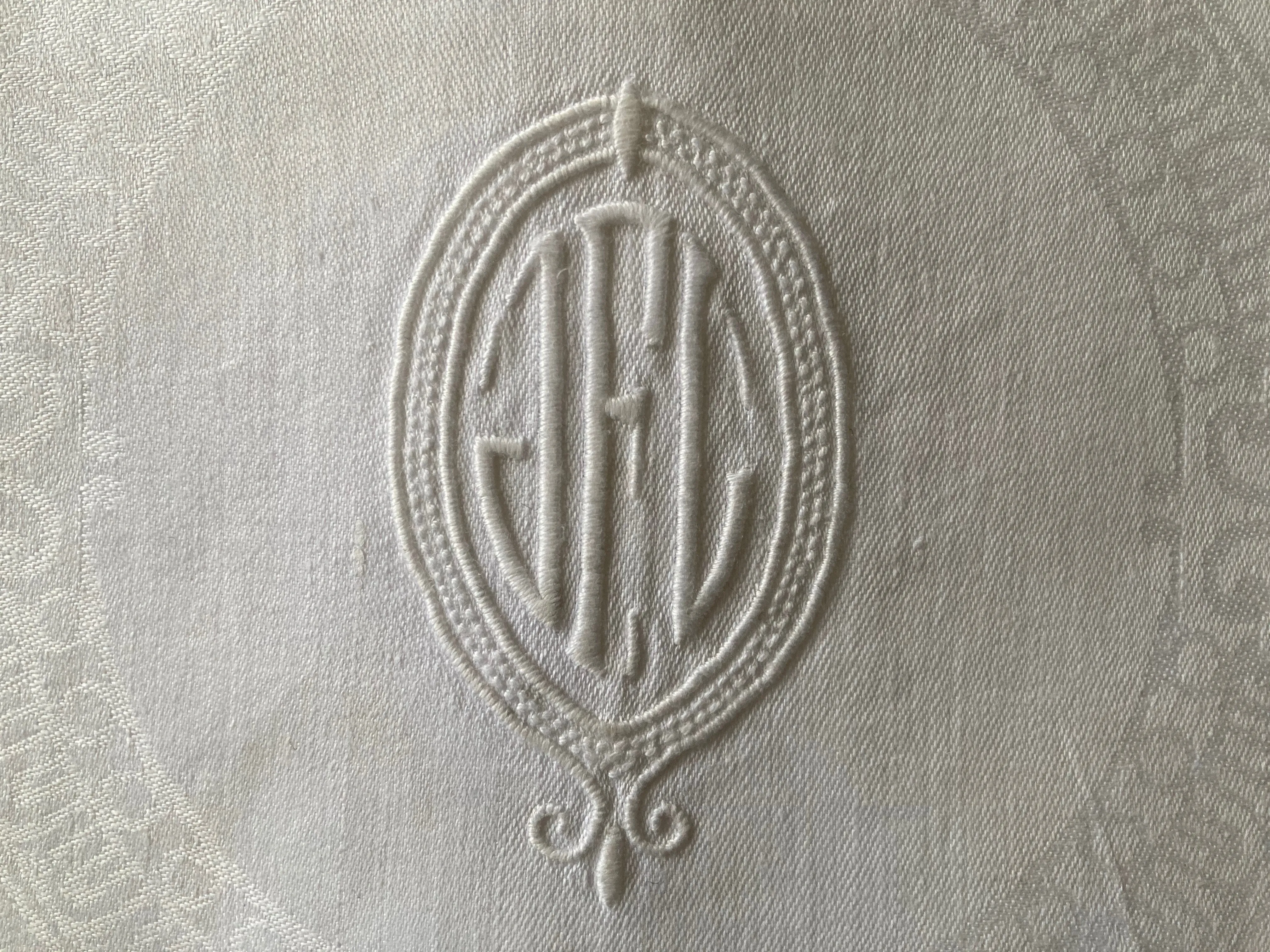 Formal Vintage Napkin, Set of 4