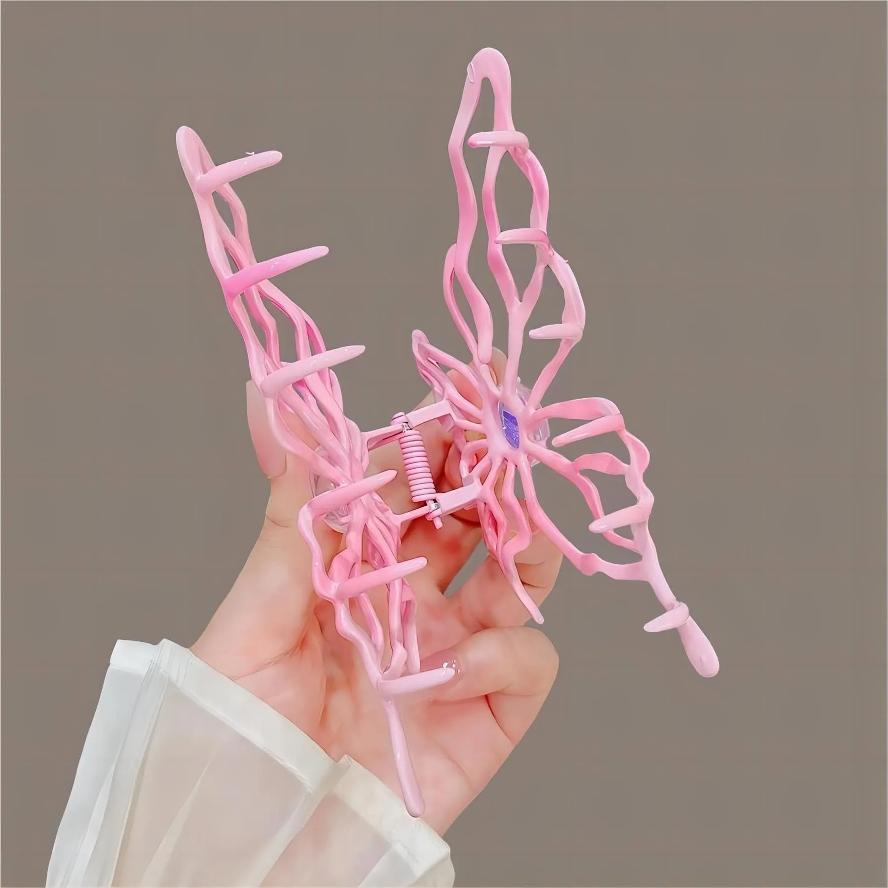 Geometric Pink Hollow Butterfly Chignon Claw Clip Hair Clip