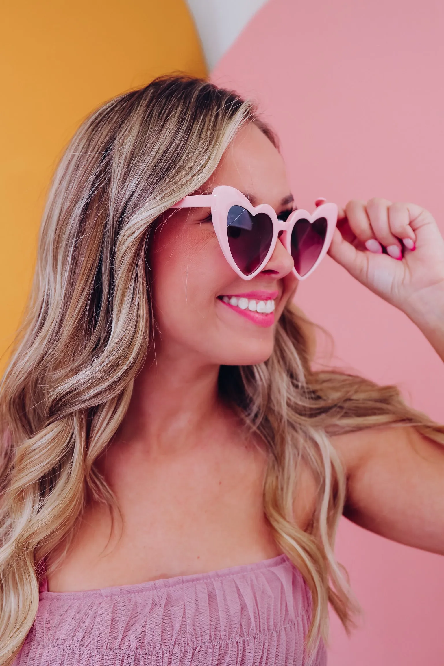 Heart Frame Cat-Eye Sunglasses - Pink/Ombre