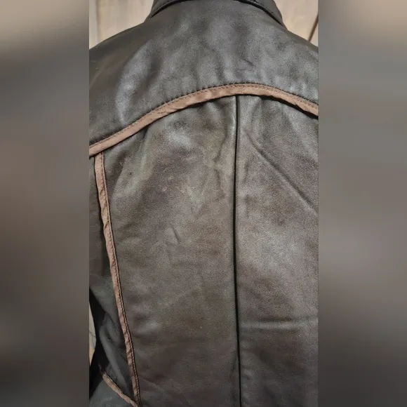 JAK&amp;RAE Vintage Lamb leather cropped tie front brown jacket.Lace details. Size 6