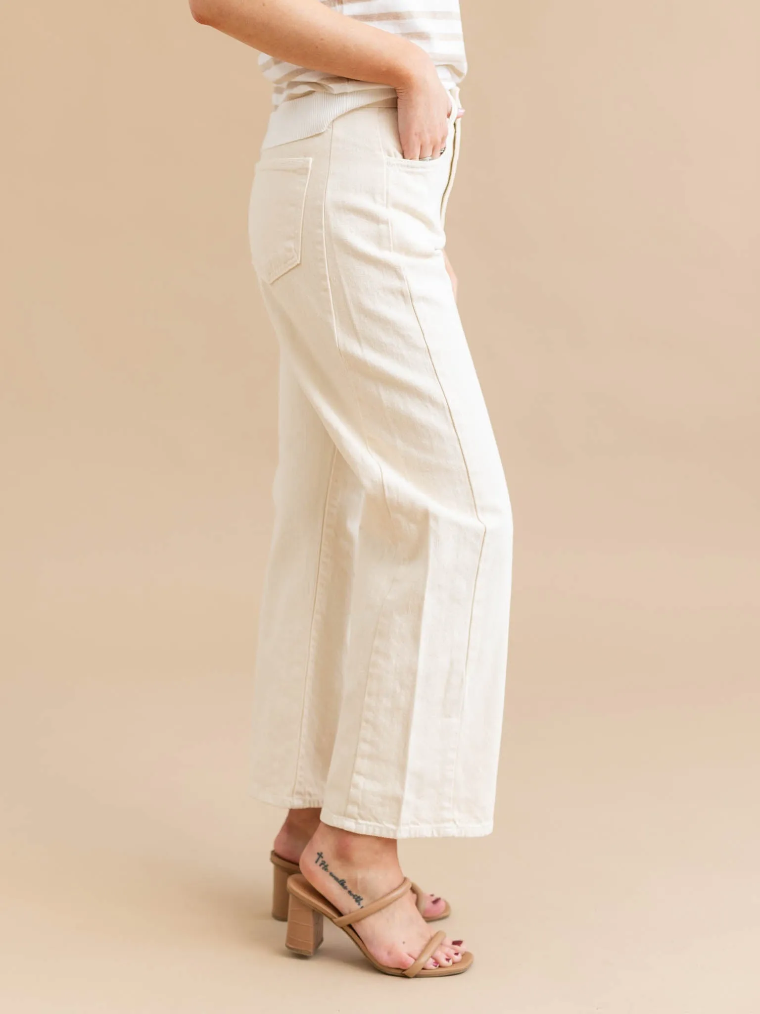 Just Black Cloud Barrel Jean Twist