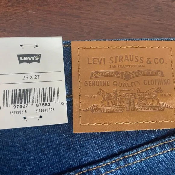 Levis Jeans Womens 25 Blue Denim Ribcage Straight Dark Stone Classic Casual