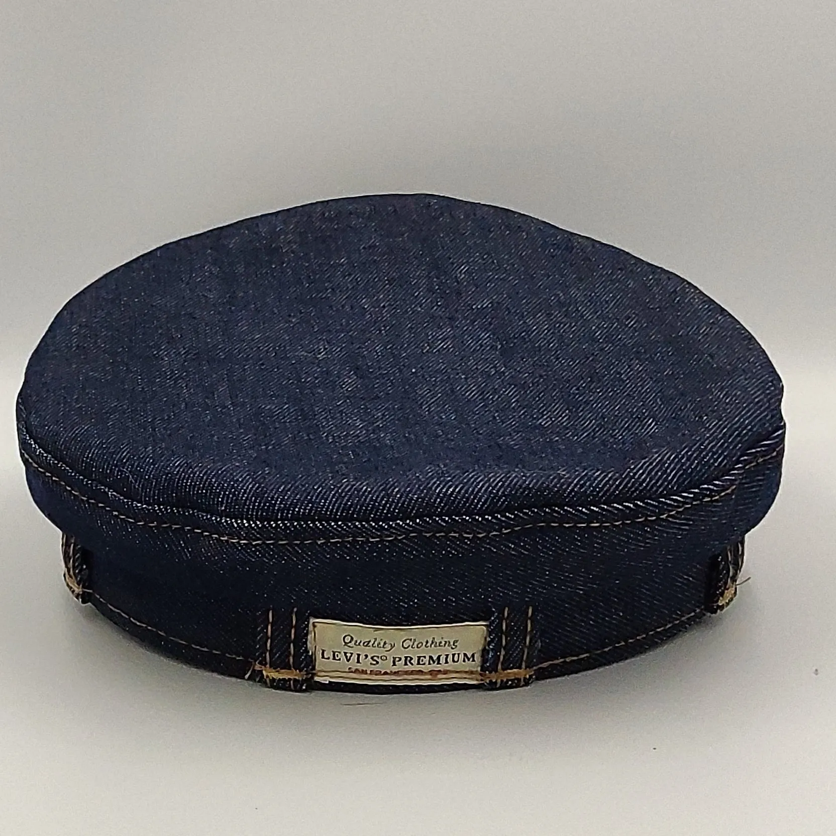 Levi's Premium Dark Blue - Size Medium