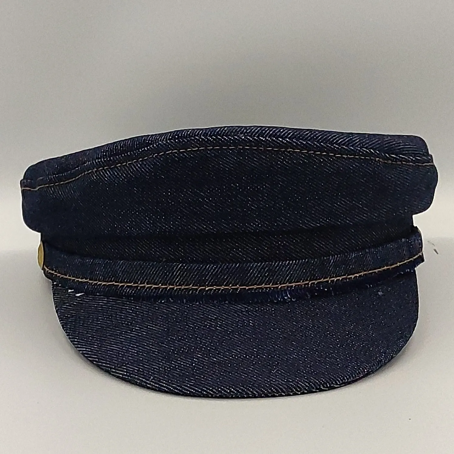 Levi's Premium Dark Blue - Size Medium