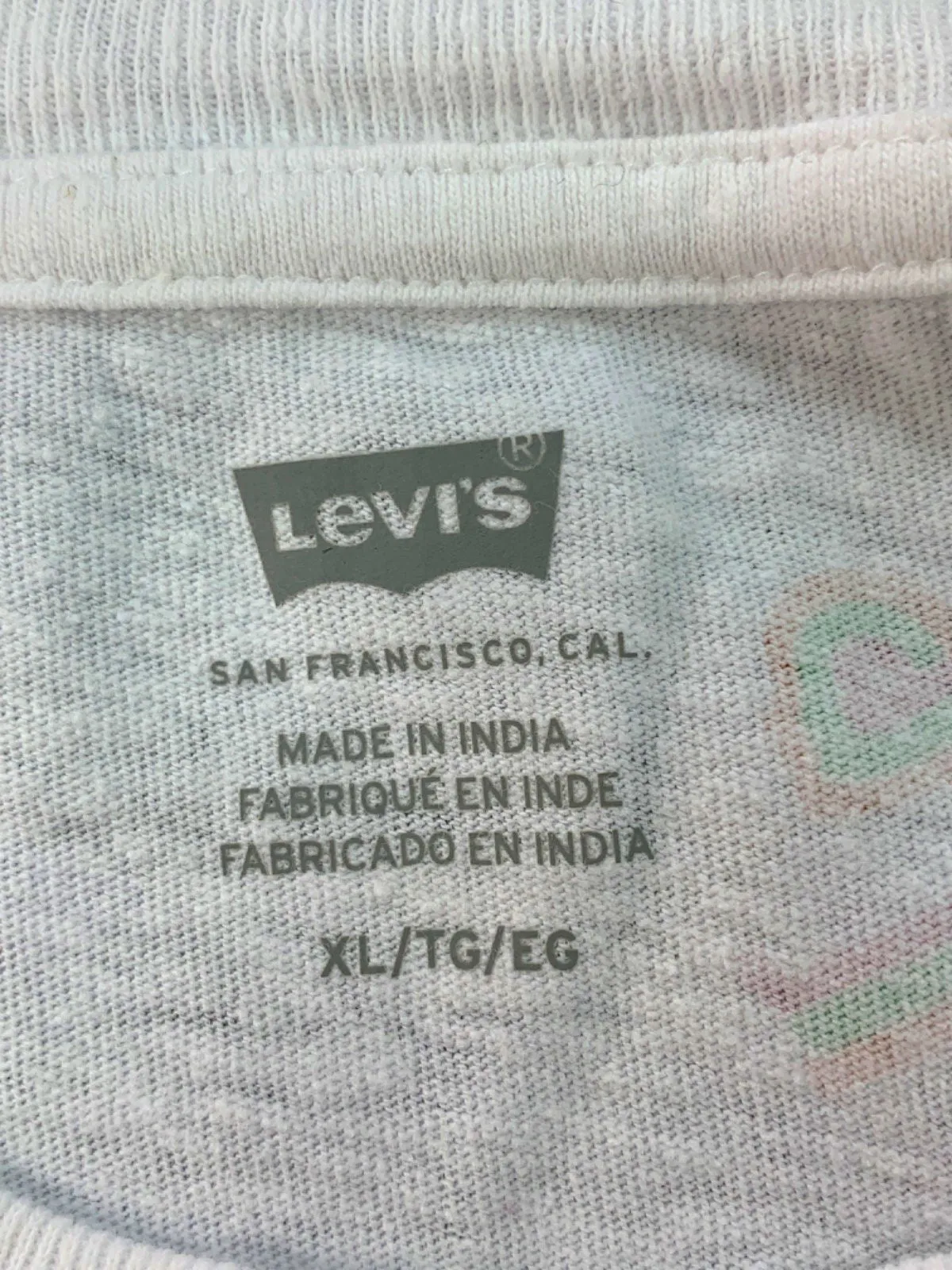 Levi's White Graphic T-Shirt with Cartoon Print XL