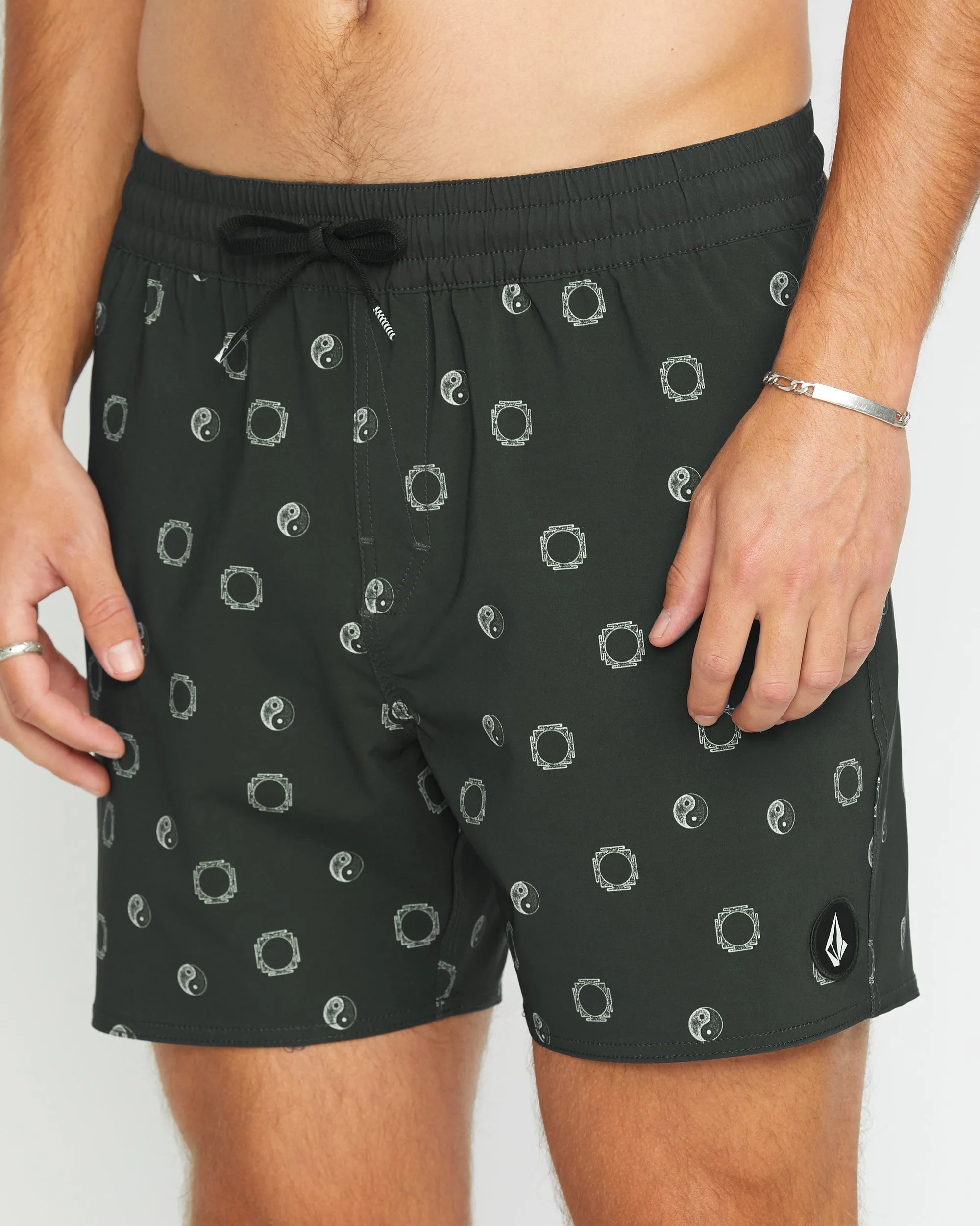 Lido Print Trunk 16" Boardshorts - STEALTH