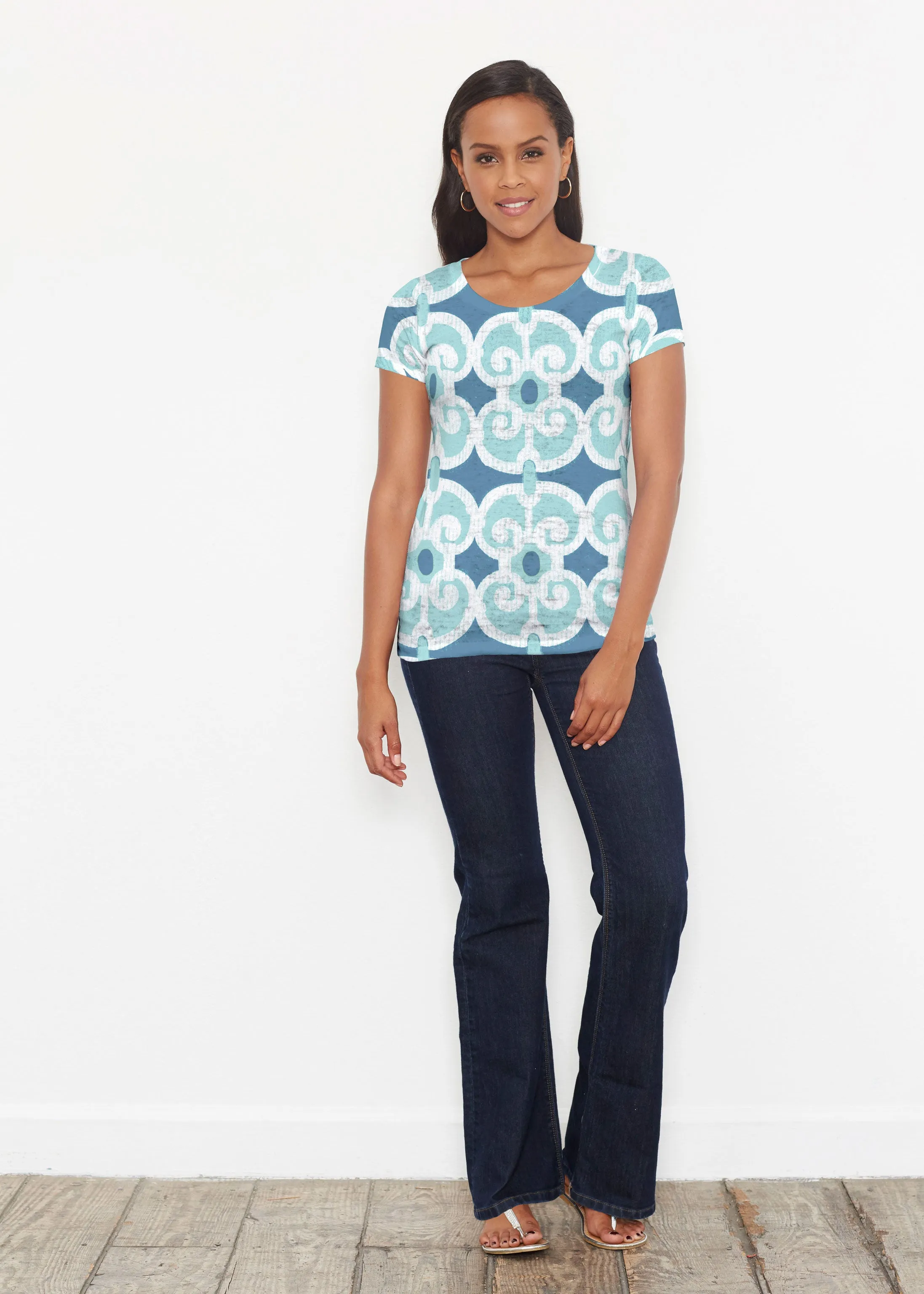 Links Navy Aqua (8133) ~ Short Sleeve Scoop Shirt