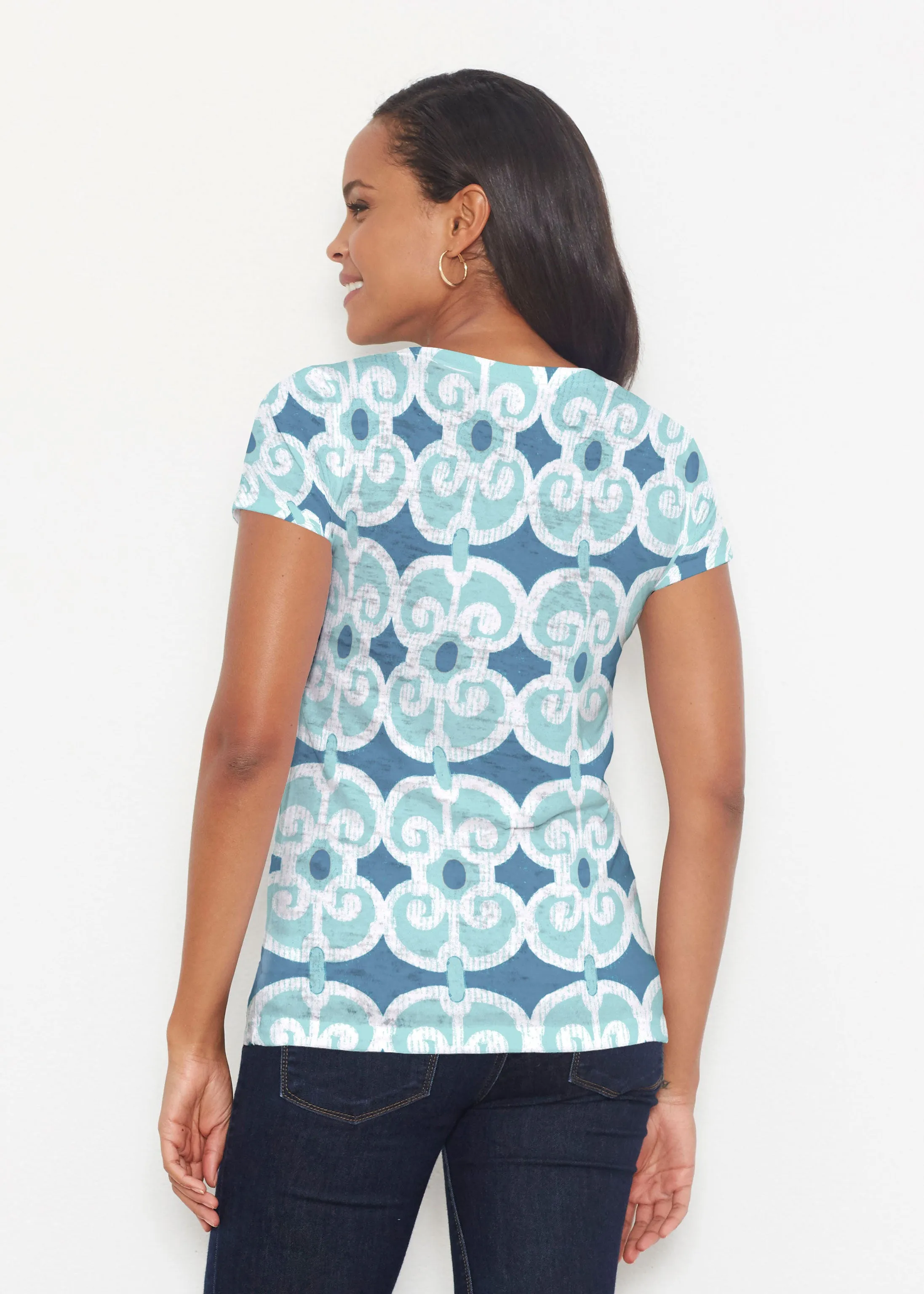 Links Navy Aqua (8133) ~ Short Sleeve Scoop Shirt