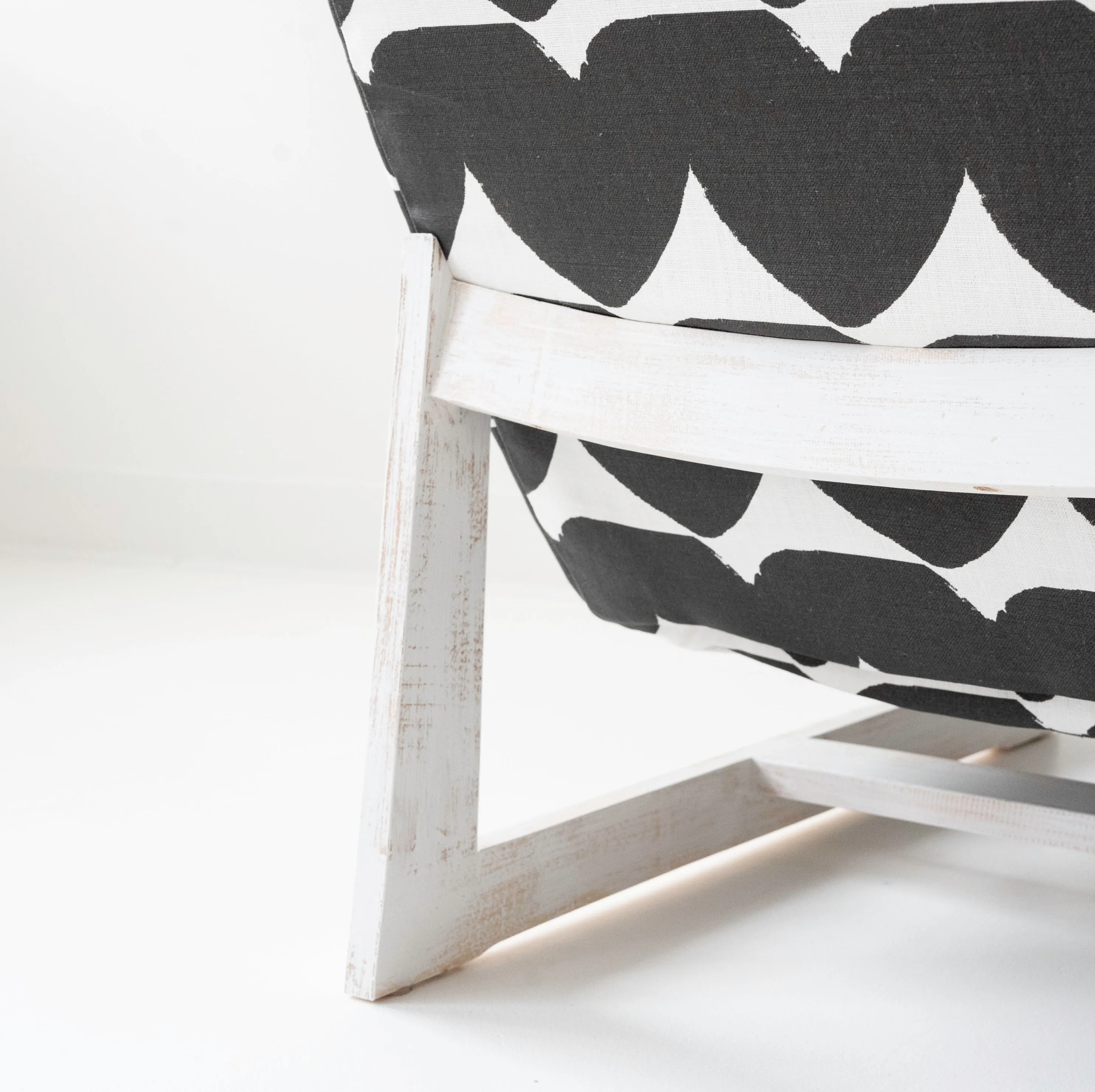 Love Always Romeo Chair