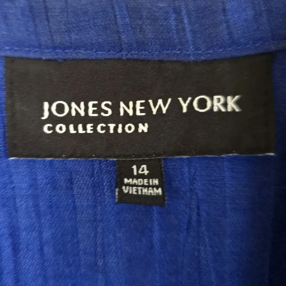 Lovely JONES NEW YORK Royal Blue Lightweight Linen Crinkle Button-down Jacket