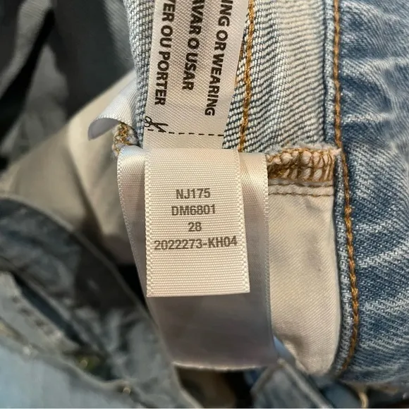 Madewell The Perfect Vintage Jean in Bradwell Wash: Ripped Edition 28
