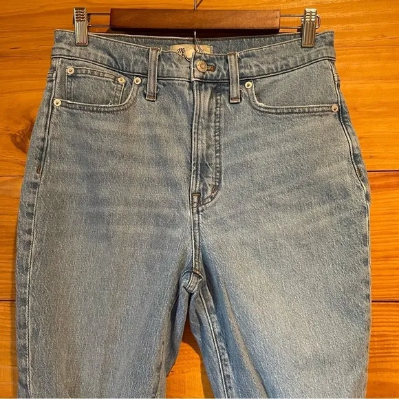 Madewell The Perfect Vintage Jean in Bradwell Wash: Ripped Edition 28