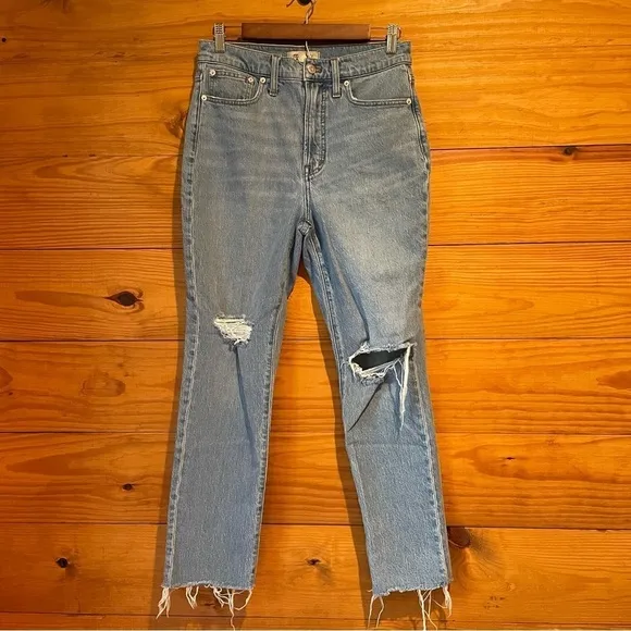 Madewell The Perfect Vintage Jean in Bradwell Wash: Ripped Edition 28