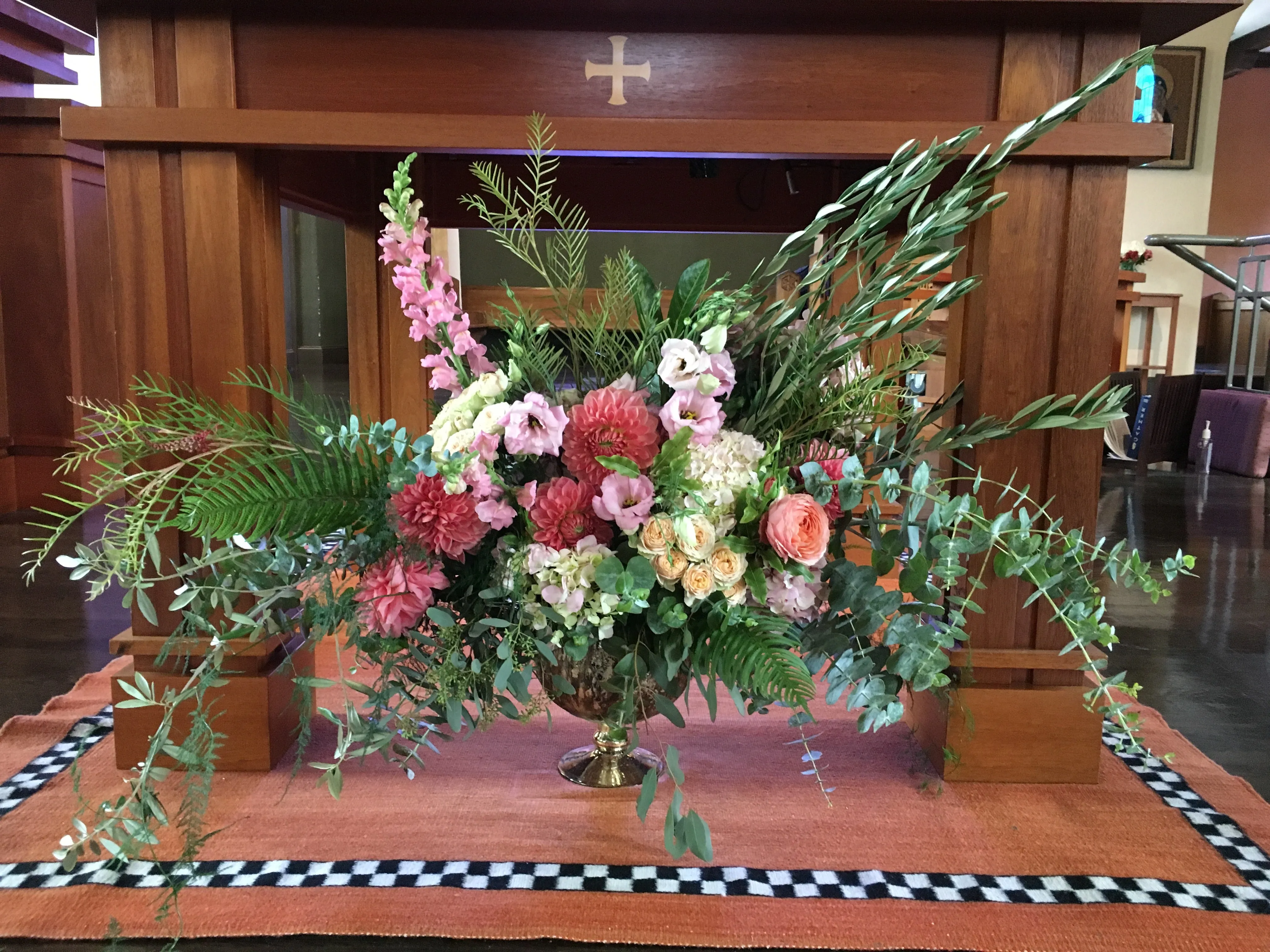 Memorial Flowers, small event order ($1500 minimum)