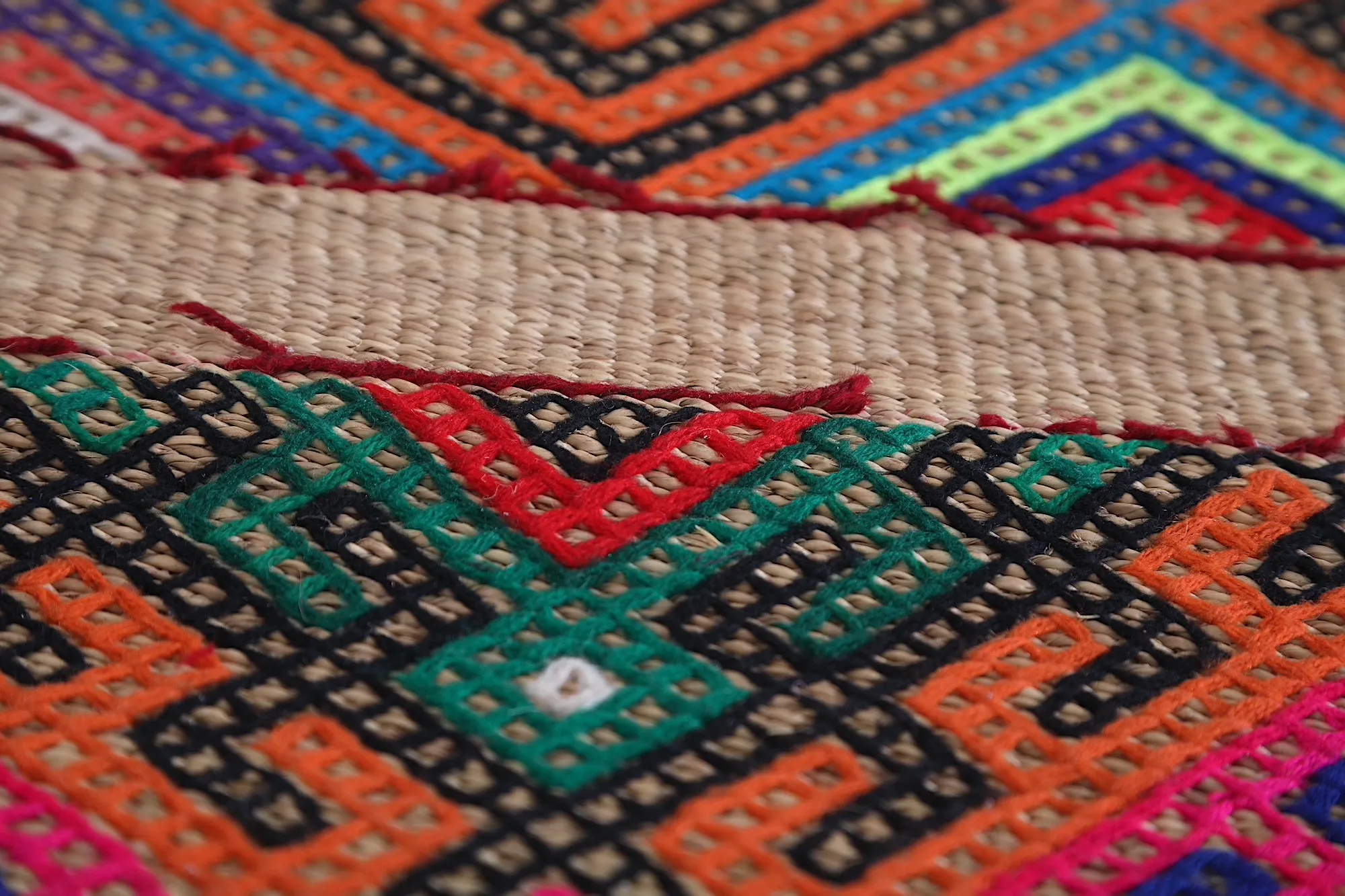 Moroccan rug 2.5 FT X 4.1 FT
