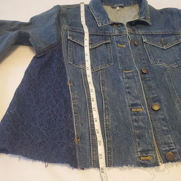 NWT Free People Lace Panel Denim Raw Hem Jacket Sz Medium Boho Hippie Cottage