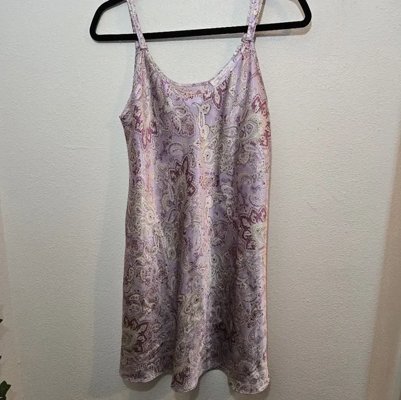 Oscar de la Renta Pink Label Paisley Slip Medium