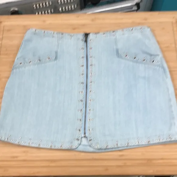 PAIGE ROSIE HW DENIM STUDDED MINISKIRT