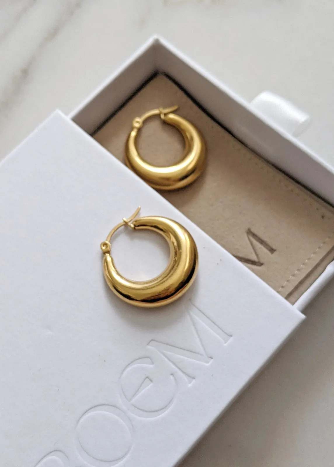 Priscilla Hoops