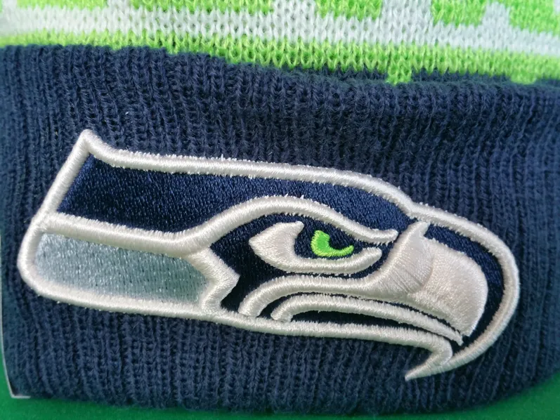 Seattle Seahawks Retro Chill Pom Toque