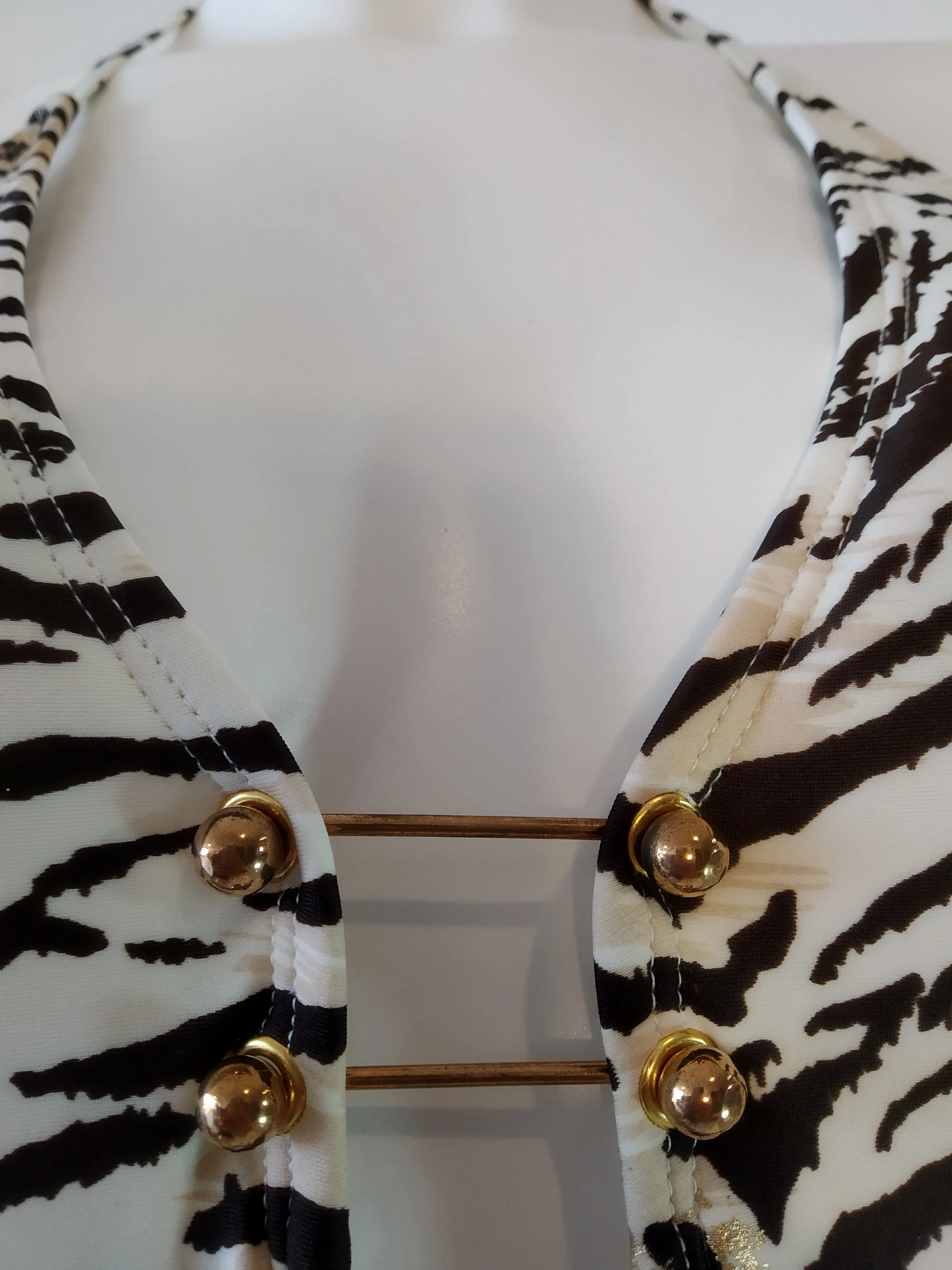 Sunny Brazil Deep V