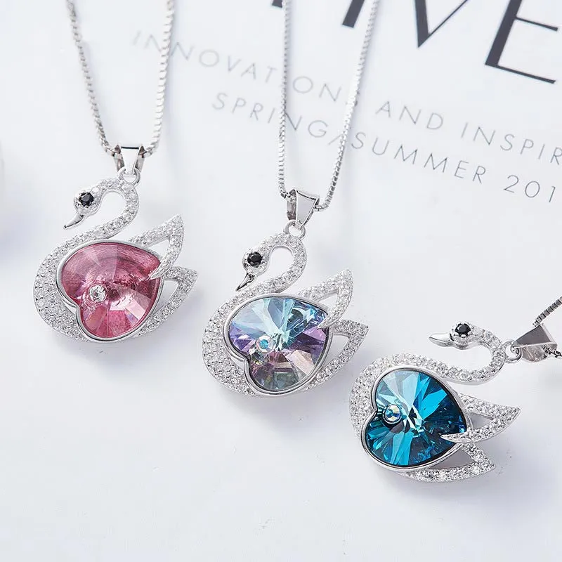 Swan Lake Animal Designed Pendant Necklace