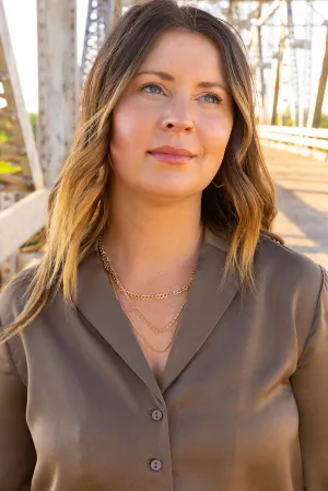 Triple strand gold layered necklace