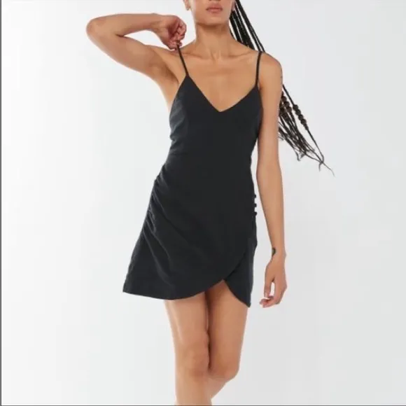 Urban Outfitters Black Imani Linen Tulip Mini Dress Size Medium Cotton Casual