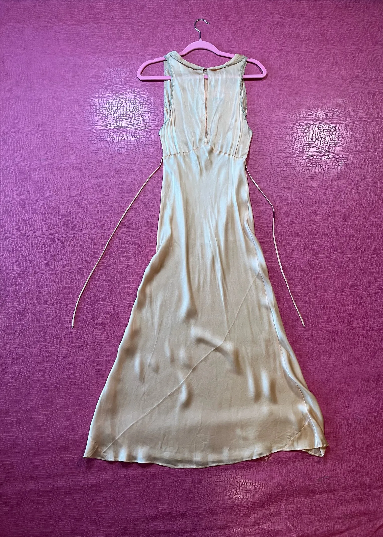 Vintage 30s 40s "Carson Pirie Scott & Co. Chicago" Peach Nightgown - Fits Size XS-M, Possibly L
