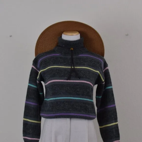 Vintage 90s Gray Striped Acrylic/Nylon Turtleneck Sweater size S