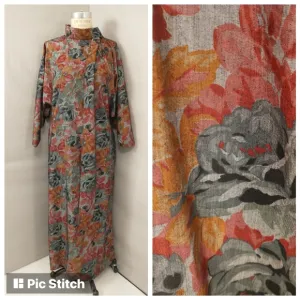 Vintage Caftan Lounge Robe Roses on Gray Weave Pockets Modest Loungewear Maxi OS