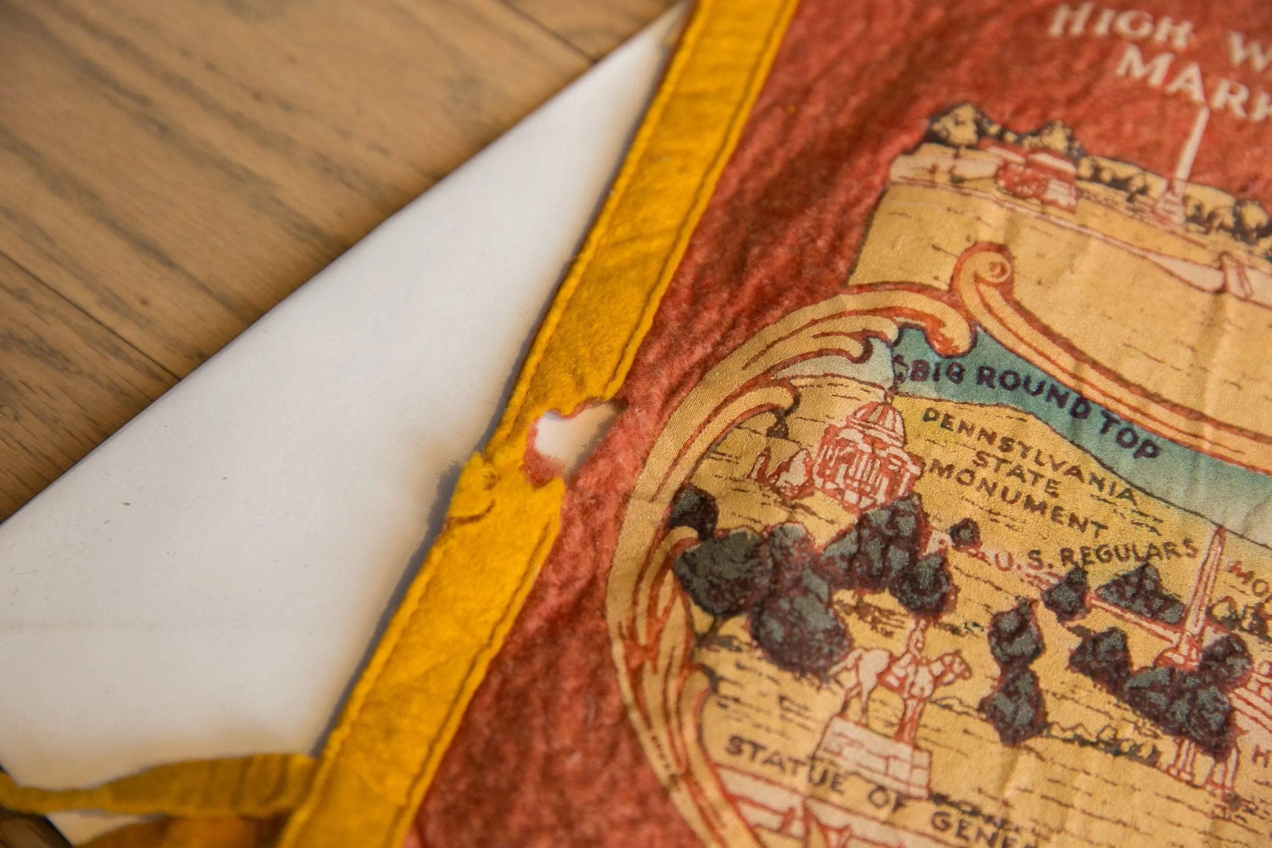 Vintage Gettysburg PA Felt Flag