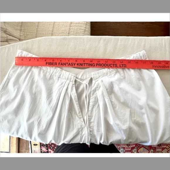 Vintage White Cotton Petticoat Skirt w/ Drawstring Waist and Scalloped Edge - M