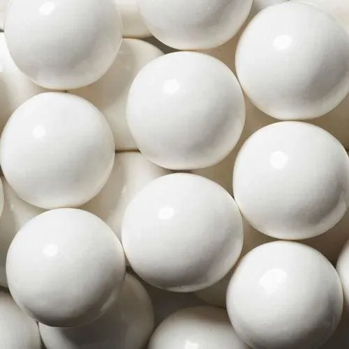 White Decorator Gumballs (850 Count)