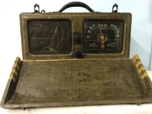 Zenith 6G601D Portable Tube Radio